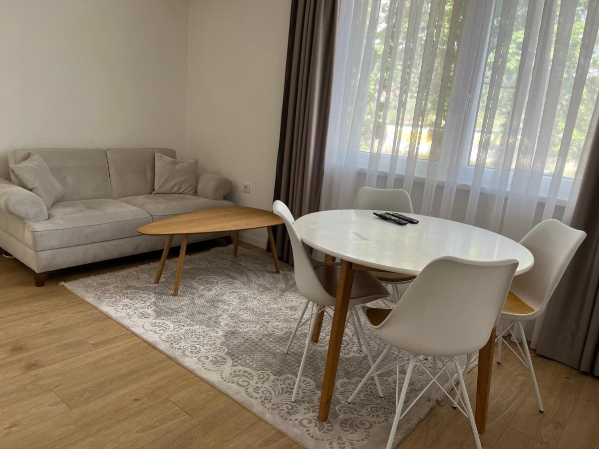 Mia Apartman Visoko Luaran gambar